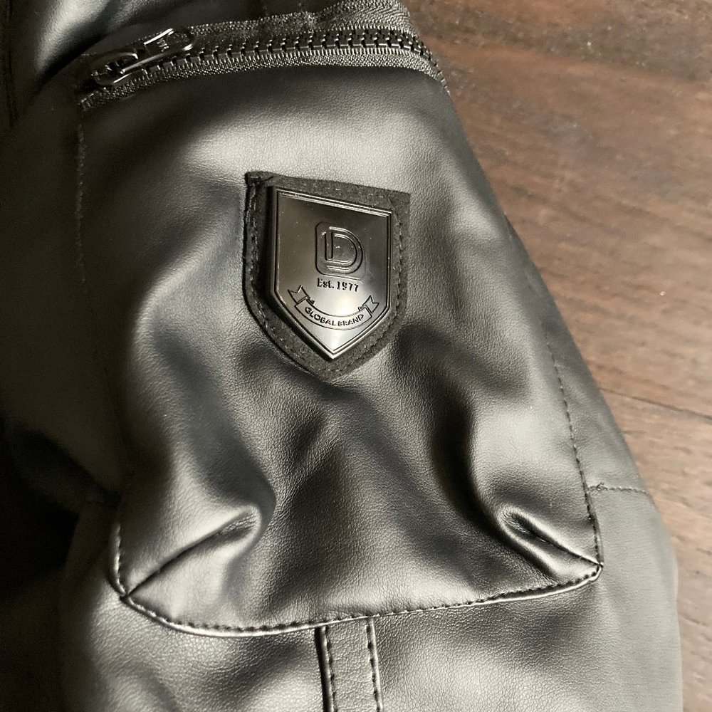 Denium District: Hood Jacket, Soft Leatherlike Sleeves & Faux Fur Trim - black - Picture 4 of 13